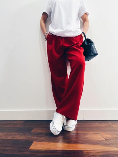 czerwone szerokie spodnie mannequin