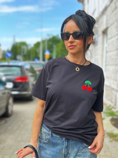 cocomore cherries t shirt oversize z wisienką czarny