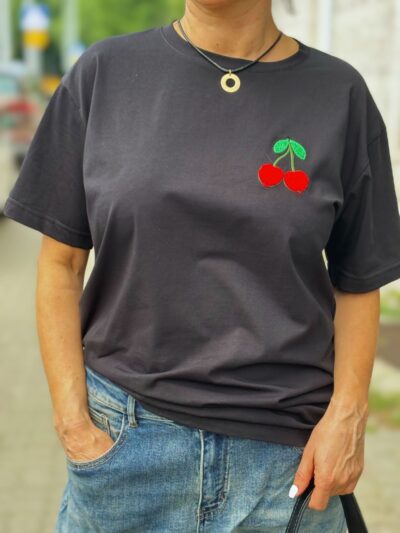 cocomore cherries t shirt oversize z wisienką czarny